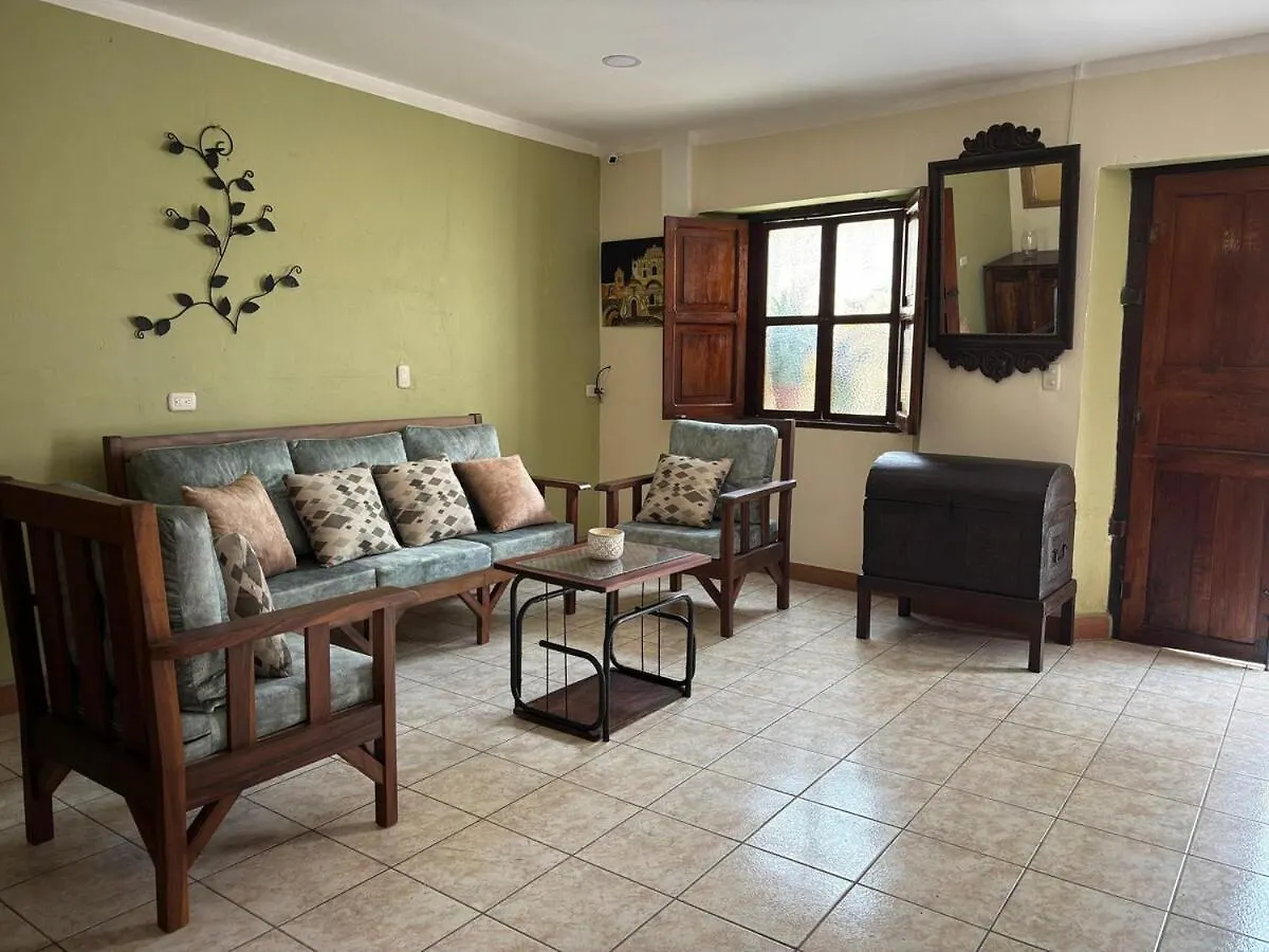 Casa Familiar Los Gringas Dom wakacyjny Antigua